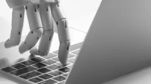 Robomexendonocomputador