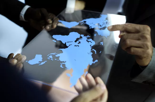 Quais os trâmites legais para a realização do comércio exterior?